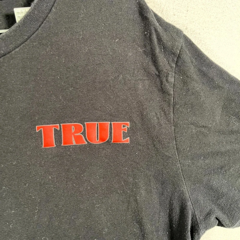 True Religion T Shirt Mens XL Black Logo Buddha Cotton Short Sleeve Pullover